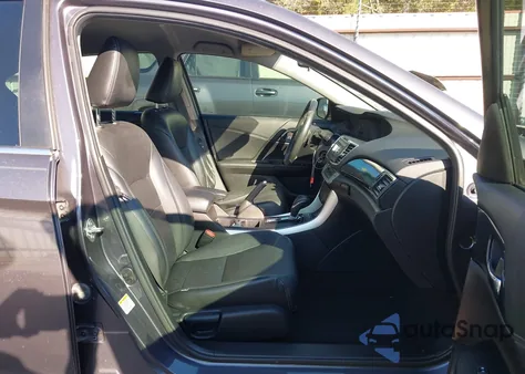 2015 Honda Accord Sport из США, поврежденный, VIN 1HGCR2F54FA199429